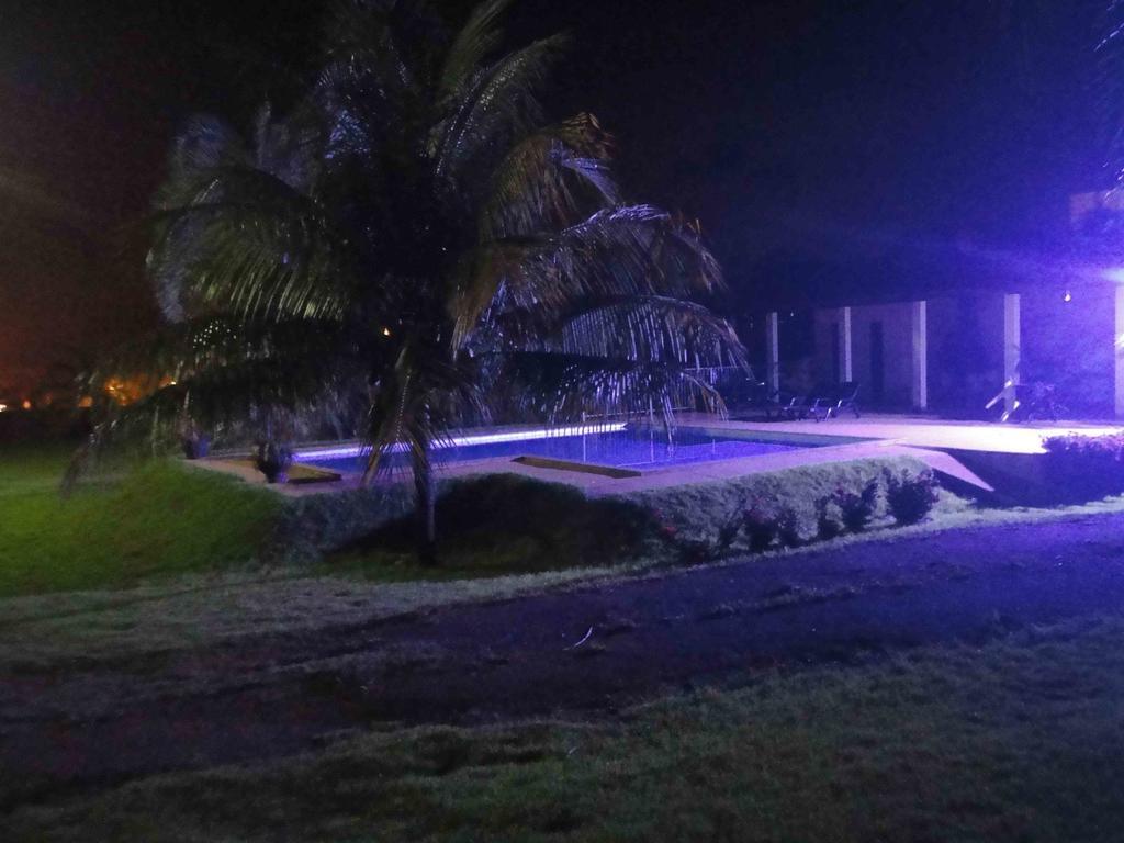 Hotel Marathi Park ฮอนโดโนโปลิส ภายนอก รูปภาพ